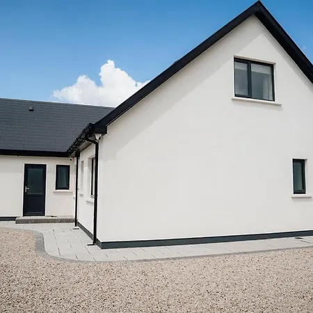 Balleeghan House Malin