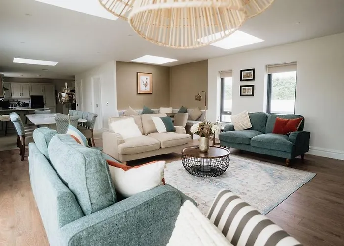Balleeghan House Semesterbostad *