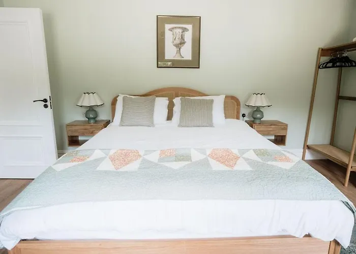 Semesterbostad Balleeghan House *